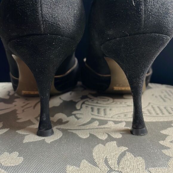 Dolce & Gabbana Suede Pointed Toe Heels sz 6.5 Black & Gold - Picture 7 of 8